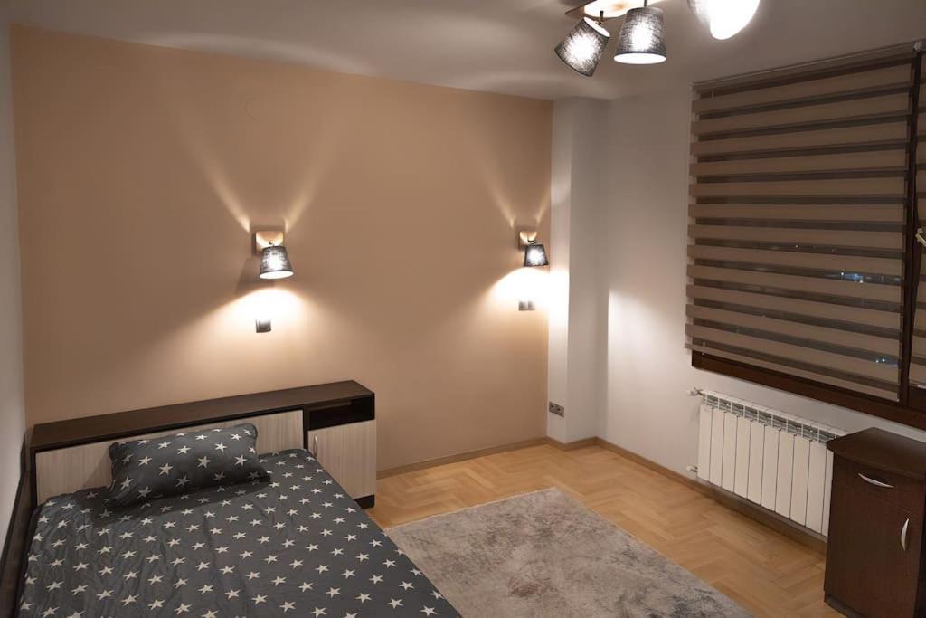 Very Spacious & Modern 3Bed Near Airport & Centre ソフィア エクステリア 写真